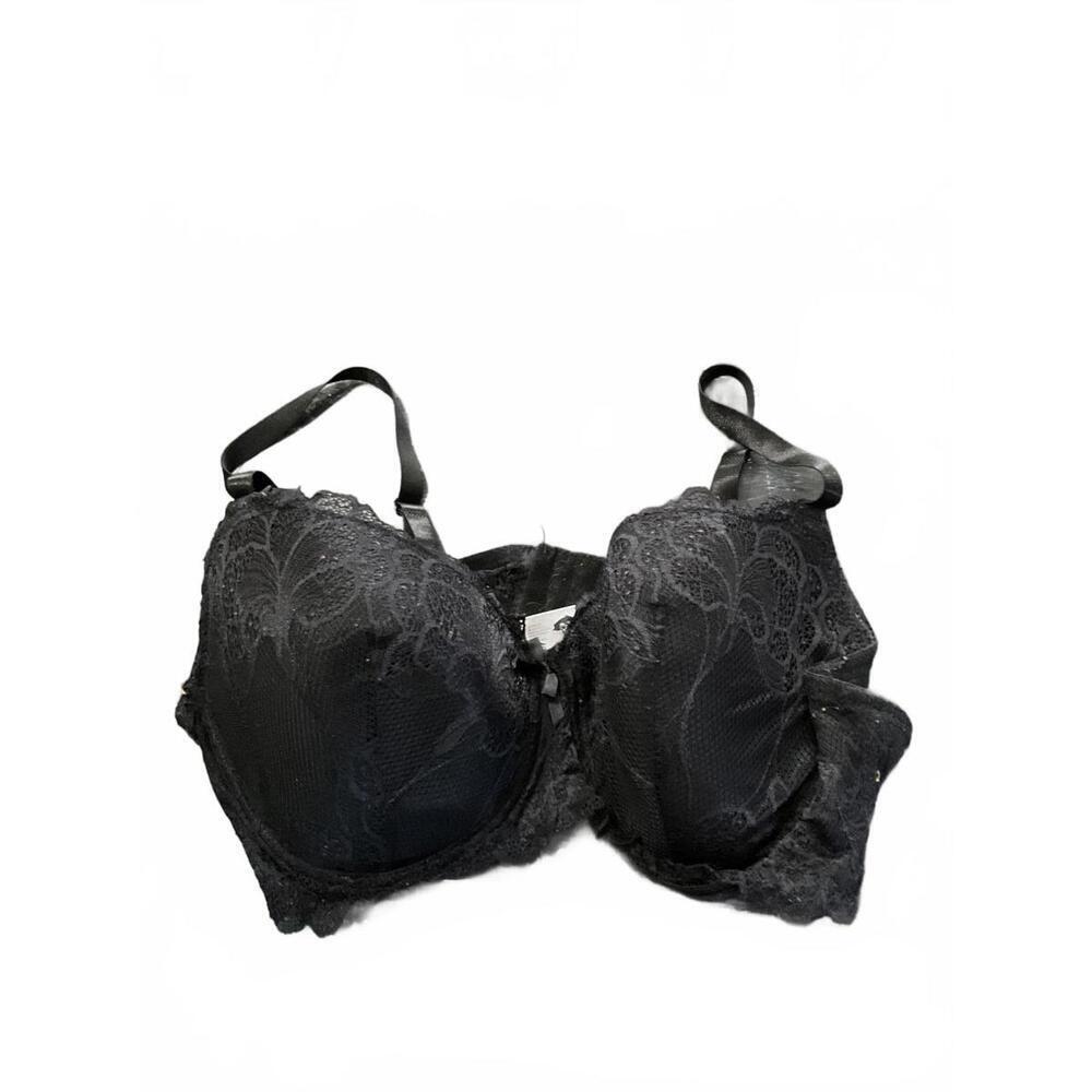 B. Luxe Elegant Black Lace Women's Bra 42D